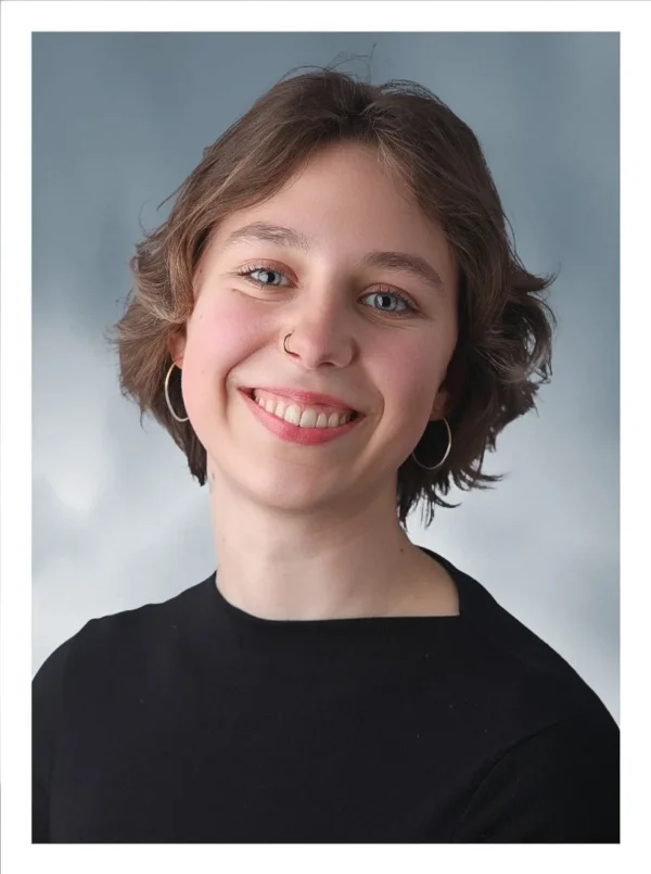 Jakab Nóra 12.b
